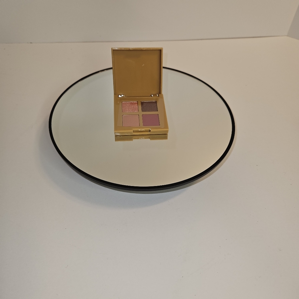 Complex Culture's Rosy Outlook Eyeshadow Palette